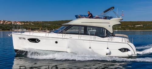 Bavaria E40 Fly tekniske specifikationer og anmeldelser